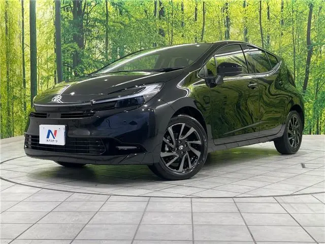 2026 Toyota Aqua Z - photo 1 2026 Toyota Aqua Z Black Sedan for sale, Japanese used car export - photo 1 of 30 | GULJI TRADERS