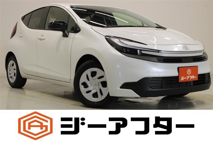 2026 Toyota Aqua U Sedan for sale, Japanese used car export - photo 1 of 30 | GULJI TRADERS