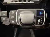 2026 Toyota Aqua 1.5 X E-FOUR 4WD White Sedan for sale, Japanese used car export - photo 9 of 40 | GULJI TRADERS