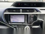2016 Toyota Aqua Push Start S Grade Pearl Sedan for sale, Japanese used car export - photo 12 of 33 | GULJI TRADERS