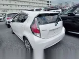 2016 Toyota Aqua Push Start S Grade Pearl Sedan for sale, Japanese used car export - photo 27 of 33 | GULJI TRADERS