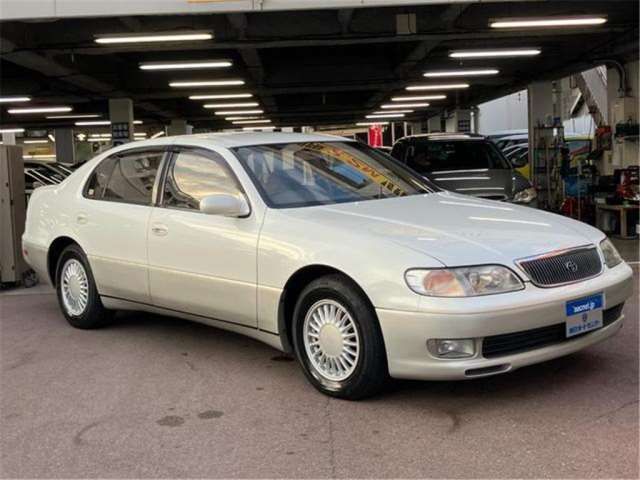 1995 Toyota Aristo 3.0Q Late 2JZ 15AW P - photo 1 1995 Toyota Aristo 3.0Q Late 2JZ 15AW P White Sedan for sale, Japanese used car export | GULJI TRADERS