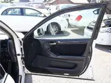 2000 Toyota Aristo S300 Vertex ED / CD player / Keyless entry / Xenon headlights / 5-speed automatic transmission / Late model Pearl Sedan for sale, Japanese used car export - photo 33 of 50 | GULJI TRADERS