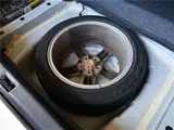 2000 Toyota Aristo S300 Vertex ED / CD player / Keyless entry / Xenon headlights / 5-speed automatic transmission / Late model Pearl Sedan for sale, Japanese used car export - photo 35 of 50 | GULJI TRADERS