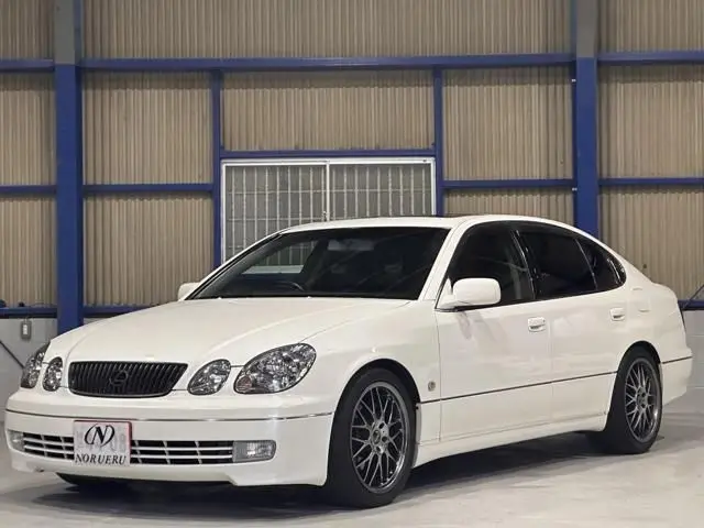 2001 Toyota Aristo 3.0 V300 Vertex Edition Pearl Sedan for sale, Japanese used car export | GULJI TRADERS