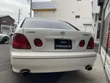 2001 Toyota Aristo 3.0 V300 Vertex Edition White Sedan for sale, Japanese used car export - photo 7 of 9 | GULJI TRADERS