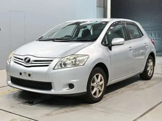 2011 Toyota Auris 150X 4WD Silver Sedan for sale, Japanese used car export - photo 1 of 12 | GULJI TRADERS