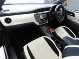 2016 Toyota Auris Hybrid G ​​Package ● Collision Mitigation Braking System ● LDA (Landing Dive Aid) Black Sedan for sale, Japanese used car export - photo 20 of 59 | GULJI TRADERS
