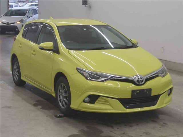 2016 Toyota Auris 150X4WD Sedan for sale, Japanese used car export - photo 1 of 13 | GULJI TRADERS