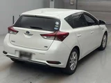 2016 Toyota Auris Hybrid Sedan for sale, Japanese used car export - photo 2 of 10 | GULJI TRADERS