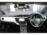 2016 Toyota Auris Hybrid G ​​Package Yellow Sedan for sale, Japanese used car export - photo 7 of 9 | GULJI TRADERS