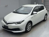 2016 Toyota Auris Hybrid Sedan for sale, Japanese used car export - photo 1 of 9 | GULJI TRADERS