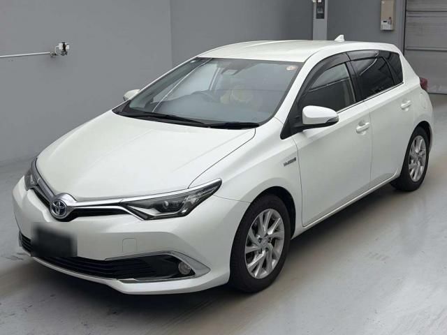 2016 Toyota Auris Hybrid Sedan for sale, Japanese used car export - photo 1 of 9 | GULJI TRADERS