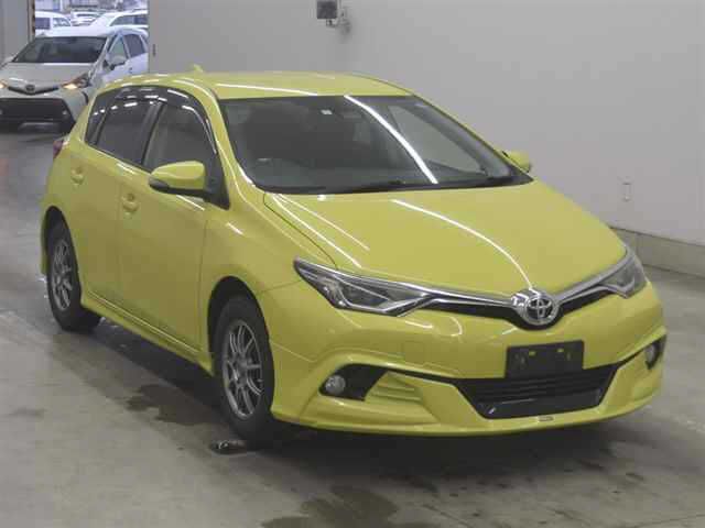 2016 Toyota Auris 150X Sedan for sale, Japanese used car export - photo 1 of 10 | GULJI TRADERS