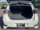 2017 Toyota Auris Hybrid G ​​Package Pearl Sedan for sale, Japanese used car export - photo 8 of 43 | GULJI TRADERS
