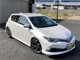 2017 Toyota Auris Hybrid G ​​Package Pearl Sedan for sale, Japanese used car export - photo 39 of 43 | GULJI TRADERS