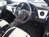 2017 Toyota Auris Hybrid Sedan for sale, Japanese used car export - photo 27 of 73 | GULJI TRADERS
