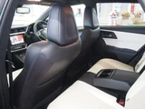 2017 Toyota Auris Hybrid Sedan for sale, Japanese used car export - photo 33 of 73 | GULJI TRADERS