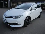 2017 Toyota Auris hybrid Pearl Sedan for sale, Japanese used car export - photo 3 of 24 | GULJI TRADERS