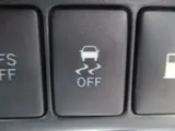 2013 Toyota Avevsis Wagon 2.0 Xi Other Van for sale, Japanese used car export - photo 25 of 58 | GULJI TRADERS