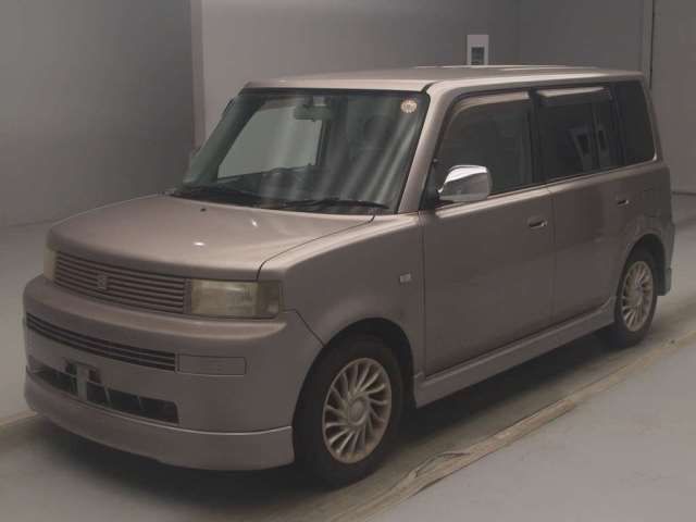 2002 Toyota bB S - photo 1 2002 Toyota bB S Sedan for sale, Japanese used car export - photo 1 of 8 | GULJI TRADERS