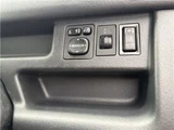 2005 Toyota bB Z Sedan for sale, Japanese used car export - photo 18 of 41 | GULJI TRADERS