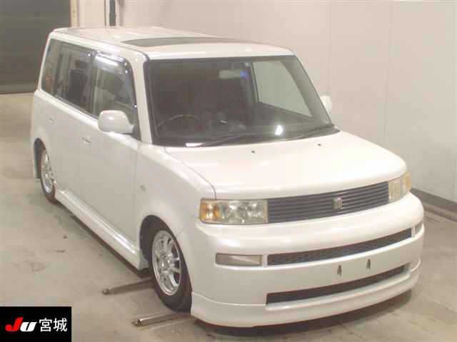 2005 Toyota bB Z X Ver. Sedan for sale, Japanese used car export - photo 1 of 5 | GULJI TRADERS
