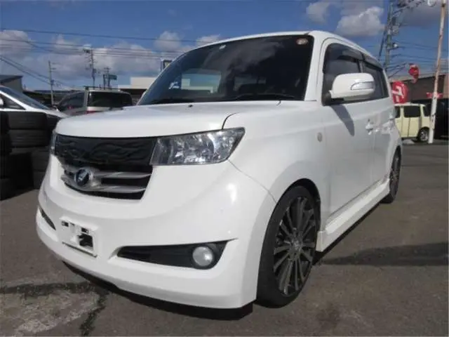 2006 Toyota bB 1.5 Z X Version - photo 1 2006 Toyota bB 1.5 Z X Version White Van for sale, Japanese used car export - photo 1 of 21 | GULJI TRADERS