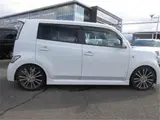 2006 Toyota bB 1.5 Z X Version White Van for sale, Japanese used car export - photo 4 of 21 | GULJI TRADERS