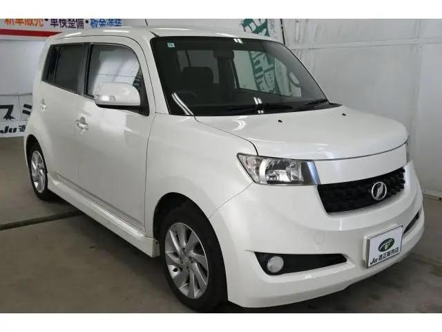 2010 Toyota bB Z Aero-G Package Smart Key Pearl Van for sale, Japanese used car export | GULJI TRADERS