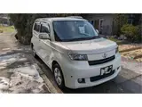2010 Toyota bB 1.3 S HID Selection Pearl Van for sale, Japanese used car export - photo 2 of 10 | GULJI TRADERS