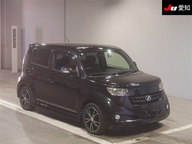 2012 Toyota bB Z Sedan for sale, Japanese used car export - photo 1 of 9 | GULJI TRADERS