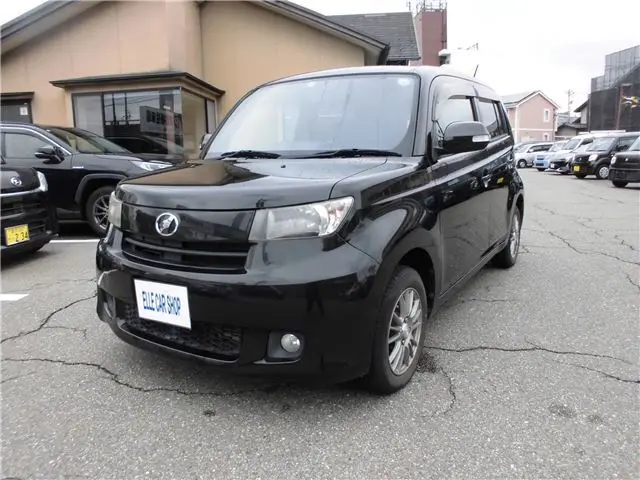 2013 Toyota bB S - photo 1 2013 Toyota bB S Black Van for sale, Japanese used car export - photo 1 of 21 | GULJI TRADERS