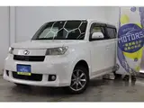 2014 Toyota bB 1.3 S 4WD Pearl Van for sale, Japanese used car export - photo 1 of 33 | GULJI TRADERS