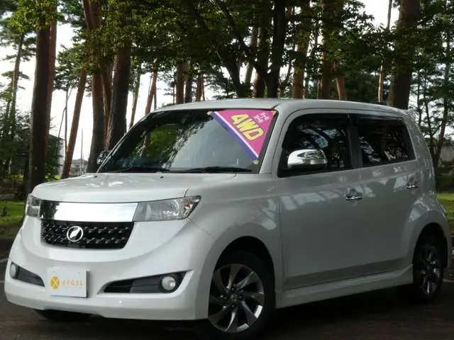 2014 Toyota bB 1.3 Z Kirameki 4WD Pearl Van for sale, Japanese used car export | GULJI TRADERS