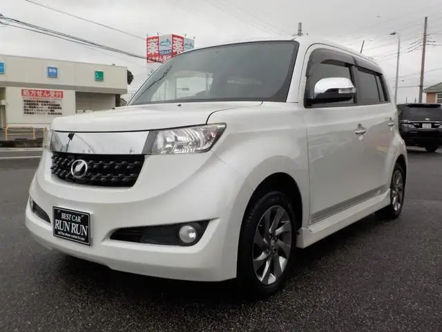 2014 Toyota bB S sparkle Pearl Van for sale, Japanese used car export | GULJI TRADERS