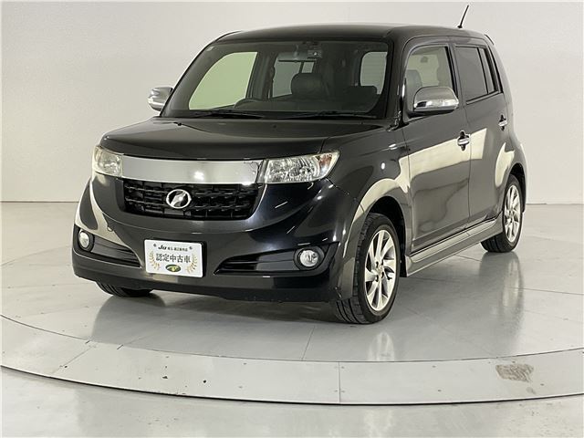 2015 Toyota bB Sedan for sale, Japanese used car export - photo 1 of 63 | GULJI TRADERS