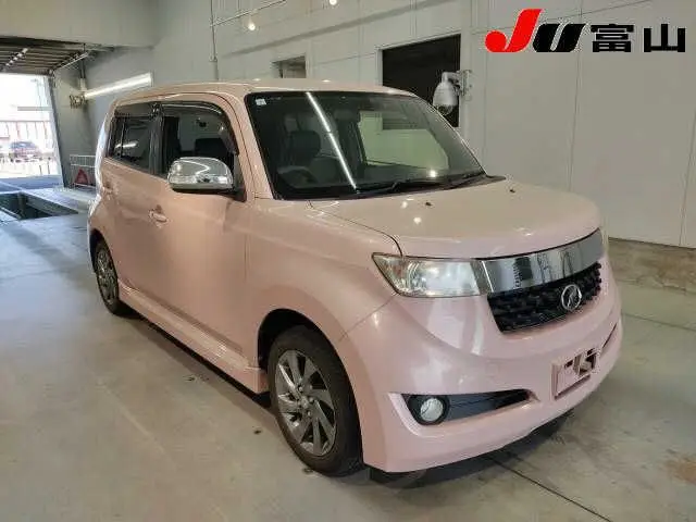 2015 Toyota bB Z Kirameki - photo 1 2015 Toyota bB Z Kirameki Pink Van for sale, Japanese used car export - photo 1 of 6 | GULJI TRADERS