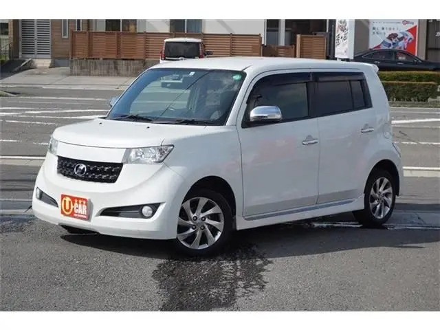 2017 Toyota bB 1.3 S Sparkle Black Van for sale, Japanese used car export - photo 1 of 24 | GULJI TRADERS