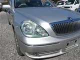 2002 Toyota Brevis AI250 ☆ Sunroof Silver Sedan for sale, Japanese used car export - photo 6 of 32 | GULJI TRADERS
