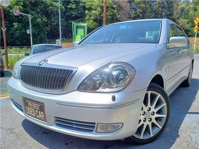 2003 Toyota Brevis Ai250 Premium - photo 1 2003 Toyota Brevis Ai250 Premium Silver Sedan for sale, Japanese used car export - photo 1 of 24 | GULJI TRADERS