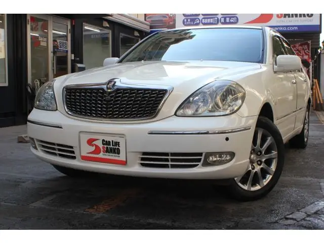 2007 Toyota Brevis 2.5 O250 Pearl Sedan for sale, Japanese used car export - photo 1 of 42 | GULJI TRADERS