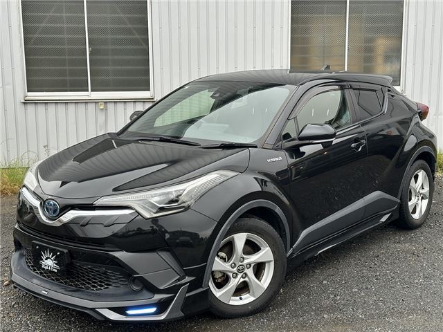2019 Toyota C-HR Sedan for sale, Japanese used car export - photo 1 of 60 | GULJI TRADERS