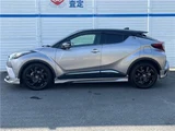 2019 Toyota C-HR G Sedan for sale, Japanese used car export - photo 24 of 30 | GULJI TRADERS