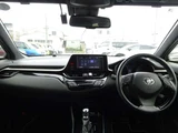 2019 Toyota C-HR Hybrid 1.8 G Sedan for sale, Japanese used car export - photo 14 of 41 | GULJI TRADERS