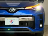 2019 Toyota C-HR Hybrid S Sedan for sale, Japanese used car export - photo 18 of 20 | GULJI TRADERS