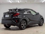 2019 Toyota C-HR Hybrid G Sedan for sale, Japanese used car export - photo 16 of 20 | GULJI TRADERS