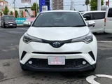 2019 Toyota C-HR S Sedan for sale, Japanese used car export - photo 4 of 26 | GULJI TRADERS