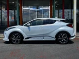 2019 Toyota C-HR Sedan for sale, Japanese used car export - photo 4 of 34 | GULJI TRADERS