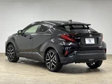 2019 Toyota C-HR Hybrid S Sedan for sale, Japanese used car export - photo 17 of 20 | GULJI TRADERS